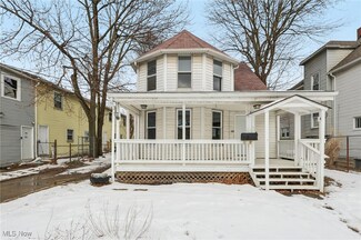73 E York St, Akron, OH 44310