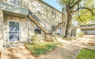 9797 Leawood Blvd Unit 201, Houston, TX 77099