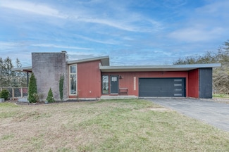 35 Ridge Rd, Terryville, CT 06786