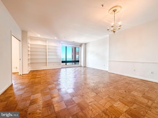 10 E Lee St Unit 1807, Baltimore, MD 21202