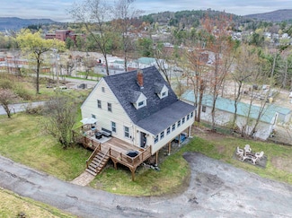 173 Beacon St, Littleton, NH 03561