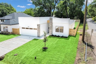 3900 De Maggio Ave, Dallas, TX 75210