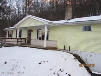 1 Birch Ln, Glen Lyon, PA 18617