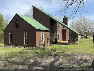 1554 Grandview Rd, Ardmore, OK 73401