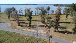 000 Tolar Point Dr, Chatham, LA 71226