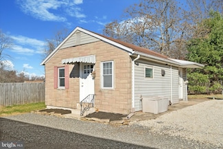 1605 N Line St, Lansdale, PA 19446