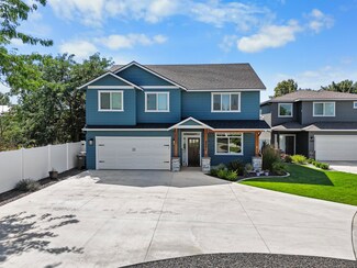 2201 N Corbin Ct, Greenacres, WA 99016