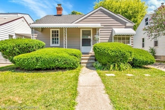 21166 Dexter Blvd, Warren, MI 48089