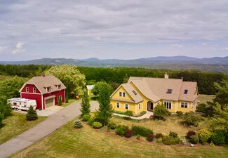 1726 Clarry Hill Rd, Union, ME 04862