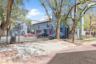 2100 Commonwealth St Unit B, Houston, TX 77006