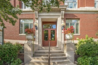 17 W 10th St Unit 20, Holland, MI 49423
