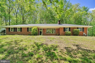 20 Huminski Rd, Elkton, MD 21921