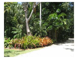 7830 SW 47th Ave, Coral Gables, FL 33143