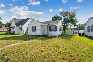 1750 Logan Ave, Waterloo, IA 50703