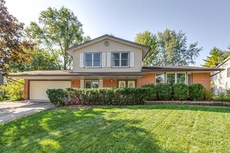 3656 N Firestone Dr, Hoffman Estates, IL 60192