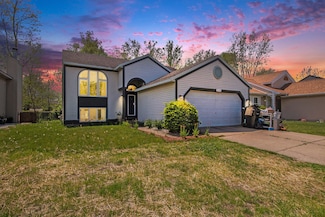774 Hardwick St SE, Grand Rapids, MI 49548