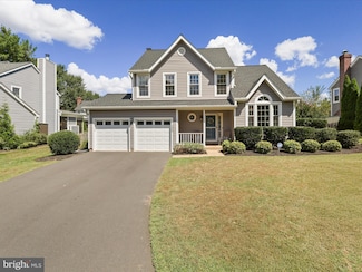 13250 Stone Heather Dr, Herndon, VA 20171