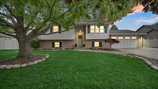 1381 Dixon Pkwy, Chesterton, IN 46304