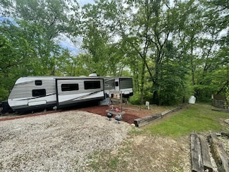 2795 E 28th Rd Unit 721, Seneca, IL 61360