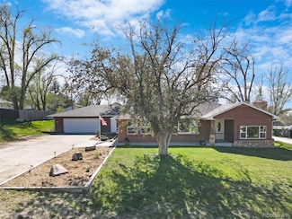 501 Navajo Ave, Simla, CO 80835