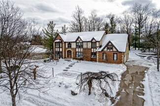 6631 Queens Way, North Royalton, OH 44133
