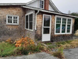163 Huddle Rd, New Harbor, ME 04554