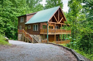 4144 Burning Tree Ln, Sevierville, TN 37862