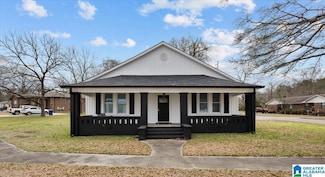 301 Adams Ave E, Oneonta, AL 35121