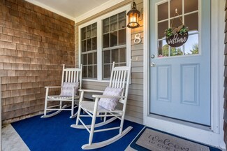 8 Jacobs Mountain Rd, Assonet, MA 02702