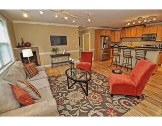 40 Hancock St Unit 3, Dorchester, MA 02125