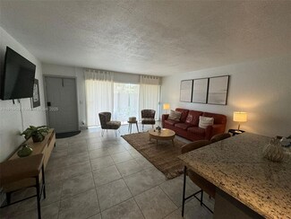 3725 S Olive Ave Unit B, West Palm Beach, FL 33405