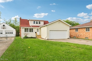 9273 Roxbury Rd, Parma Heights, OH 44130