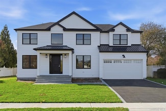 16 Otsego Place, Jericho, NY 11753