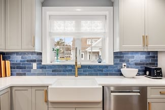 5 Maple Ln Unit 5, Marshfield, MA 02050