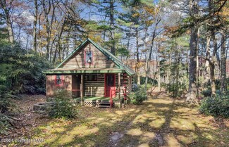 23 Sycamore Ct, Lake Harmony, PA 18624