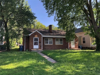213 Brackett St, Swansea, IL 62226