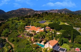 3756 Foothill Rd, Santa Barbara, CA 93105