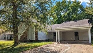 6061 Tall Willow Dr, Memphis, TN 38141