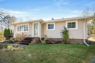536 Everett St, Duluth, MN 55803