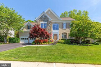 9305 Braymore Cir, Fairfax Station, VA 22039