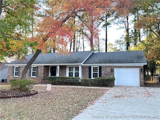 5890 Waccamaw Ct, Fayetteville, NC 28314