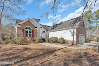 4293 Oak Creek Ln, Southport, NC 28461