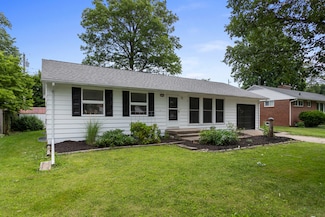 1900 Broadmoor Dr, Champaign, IL 61821