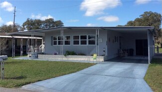 4607 Coral St, Zephyrhills, FL 33542