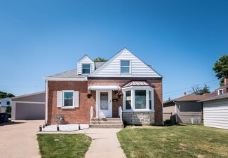 3512 Desota Ct, Franklin Park, IL 60131