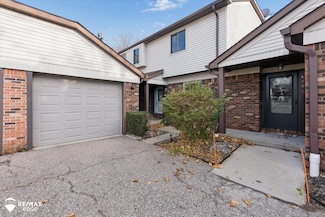 8492 Pepper Ridge Dr Unit 8, Grand Blanc, MI 48439