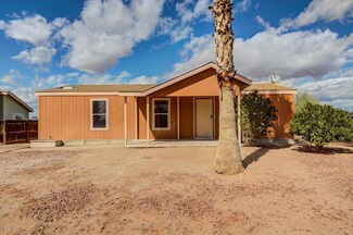 178 Gompers Cir, Morristown, AZ 85342