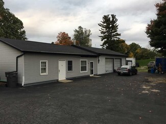 116 N Jefferson St, Millersburg, IN 46543