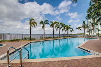2797 1st St Unit 202, Fort Myers, FL 33916