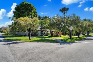 9155 SW 179th St, Palmetto Bay, FL 33157